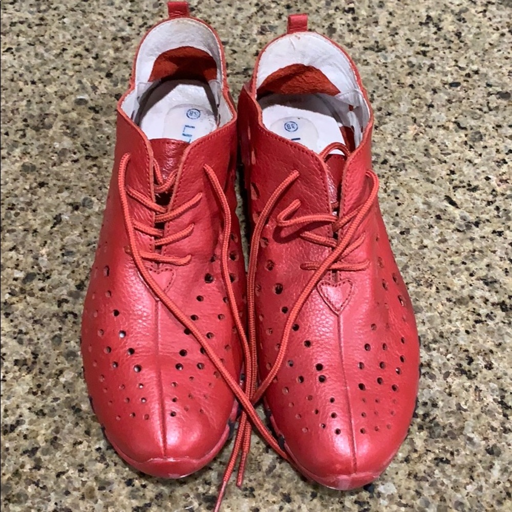 Litfoot Shoe